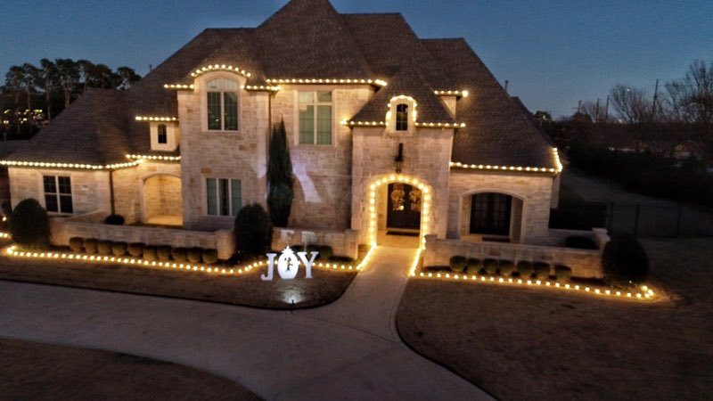 Christmas lights Cedar Hill