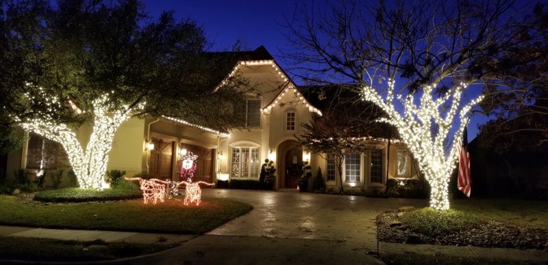 Christmas lights Cedar Hill